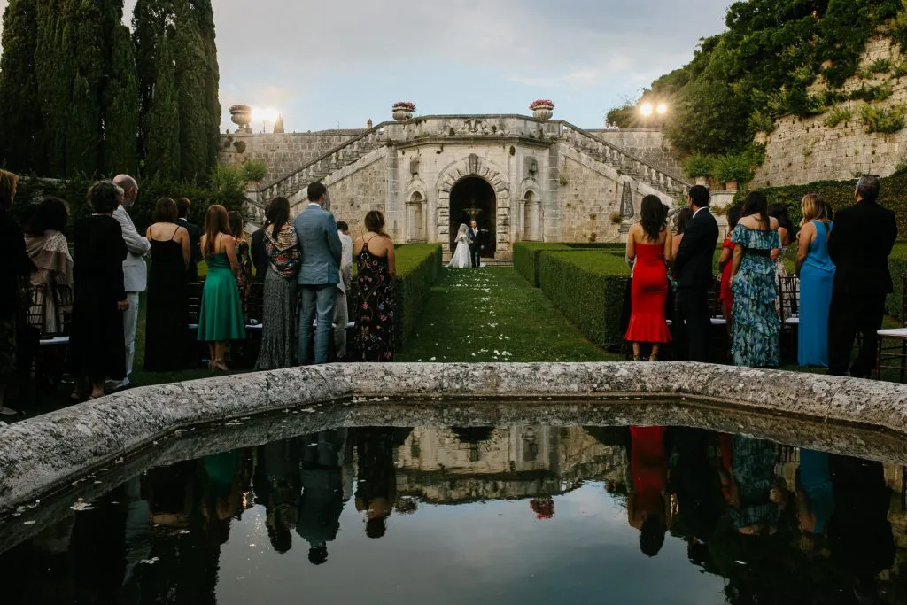 Tuscany wedding photographer at Villa La Foce