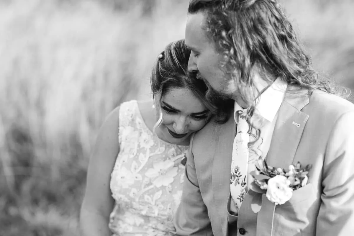 Montalcino wedding photographer: a bride and groom in a intimate moment after the ceremony
