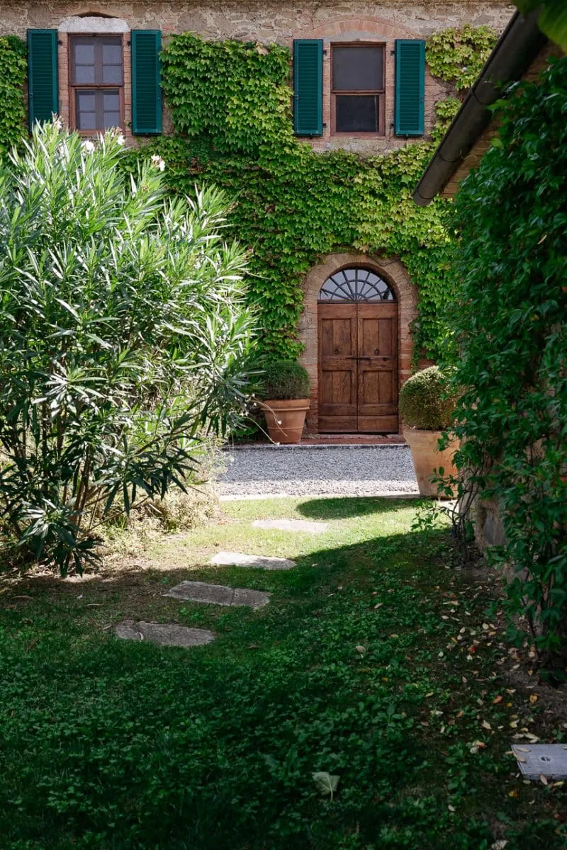 Montalcino wedding photographer villa la fornace Montisi