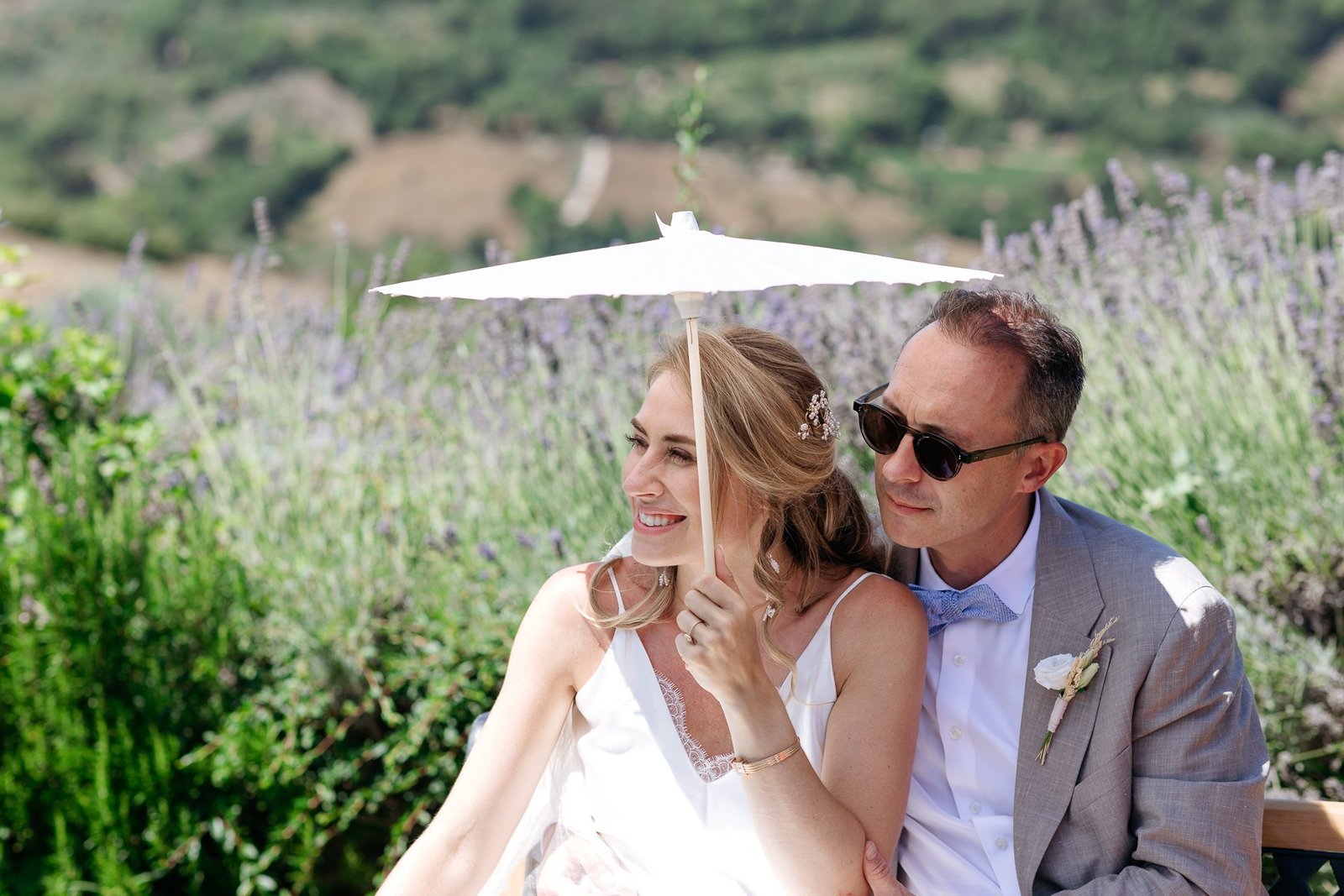 Nic and Evelien sharing a moment during the ceremony
