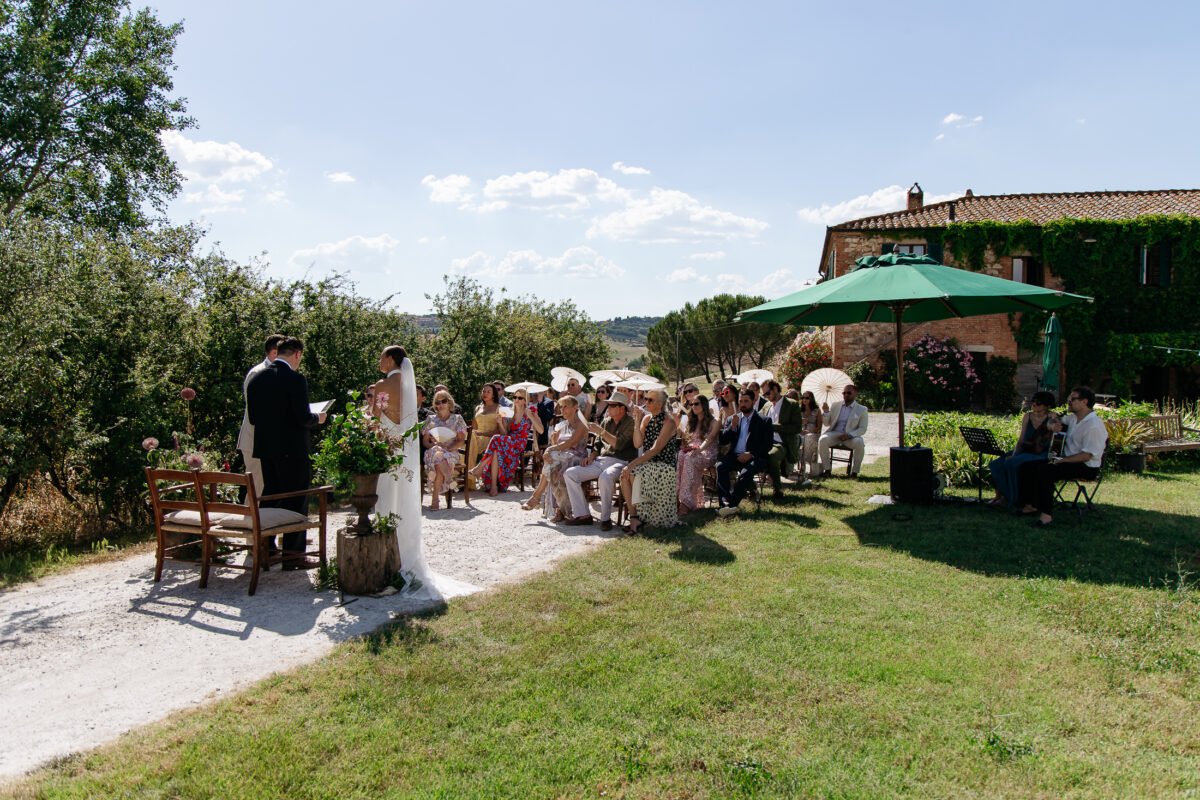 Wide view of the outdoor ceremony at Il Rigo